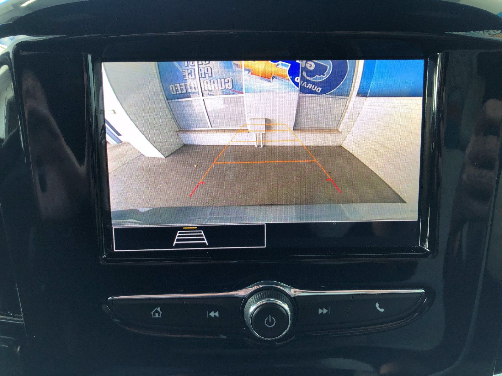 Used 2024 Chevrolet Traverse LS w/ Safety Package FWD image 29