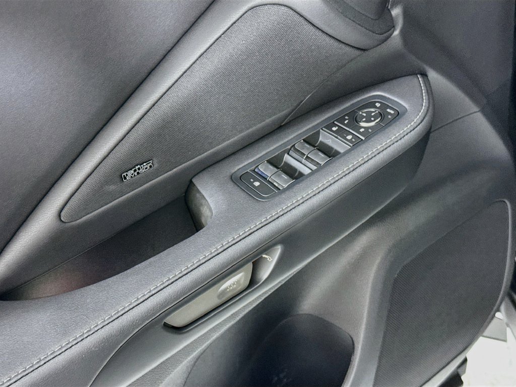 New 2026 Lexus TX 500h AWD image 24