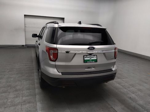 Used 2018 Ford Explorer 4WD image 6