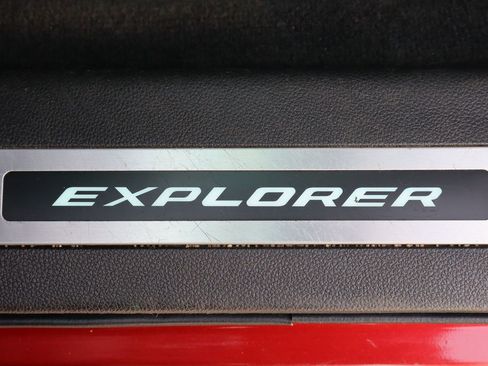 Used 2014 Ford Explorer Sport w/ Equipment Group 401A image 25