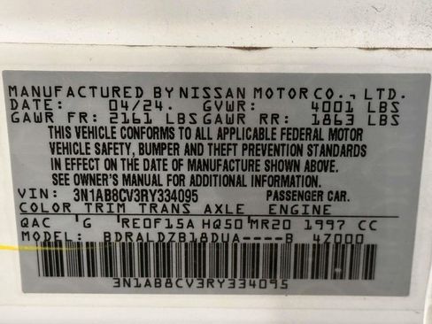 Used 2024 Nissan Sentra SV FWD image 32