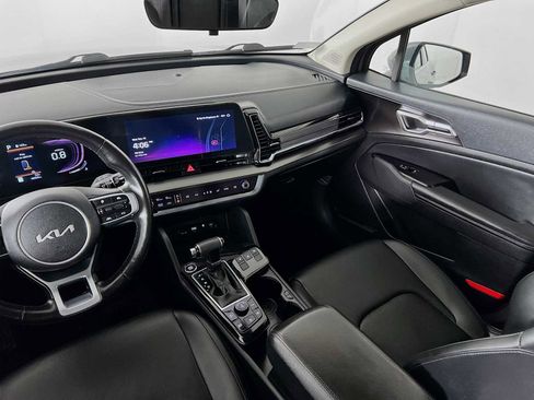 Used 2023 Kia Sportage EX image 24