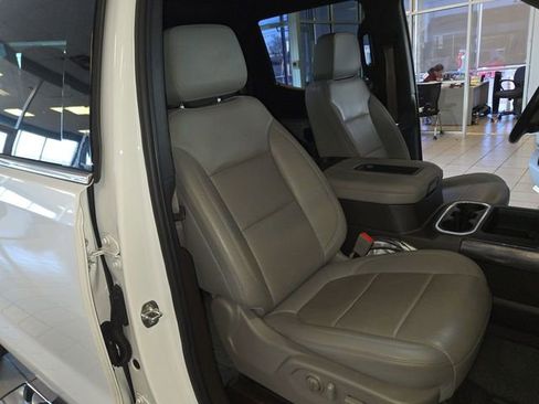 Used 2021 Chevrolet Silverado 1500 LTZ image 23