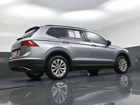 Used 2020 Volkswagen Tiguan S FWD image 18