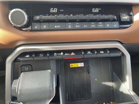 Used 2023 Toyota Tundra 1794 Edition image 41