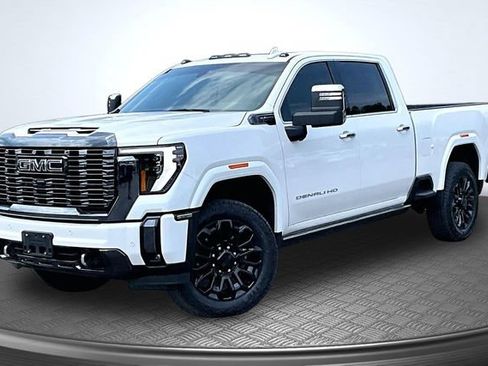 Used 2024 GMC Sierra 2500 Denali Ultimate AWD/4WD image 1
