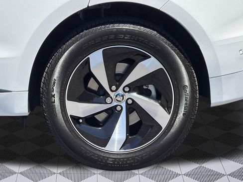 Used 2026 Jaguar F-PACE R-Dynamic S AWD/4WD image 13