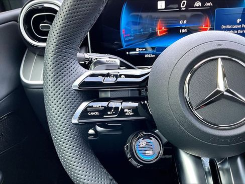 Used 2026 Mercedes-Benz GLC 43 AMG 4MATIC image 24