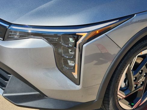 New 2026 Kia K4 EX FWD image 8