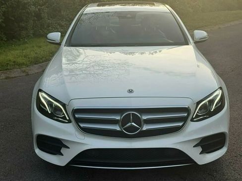Used 2018 Mercedes-Benz E 300 4MATIC image 12