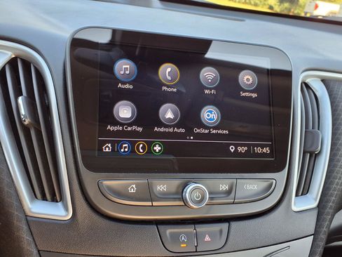 Used 2025 Chevrolet Malibu LS FWD image 4