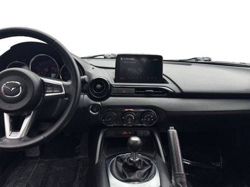 Used 2019 MAZDA MX-5 Miata Club w/ Brembo/BBS Package RWD image 10