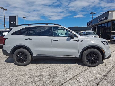 Used 2023 Kia Sorento S AWD/4WD image 7