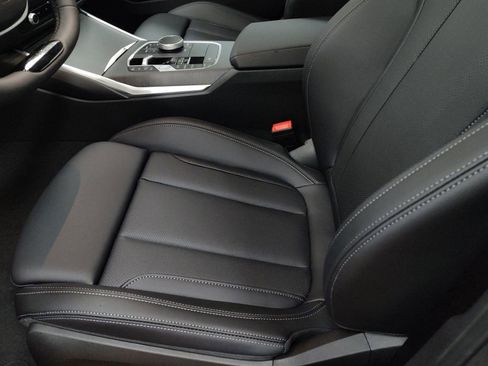 New 2026 BMW 330i xDrive Sedan w/ Premium Package image 18