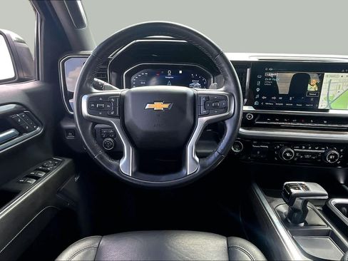 Certified 2022 Chevrolet Silverado 1500 LTZ w/ LTZ Convenience Package II RWD image 6