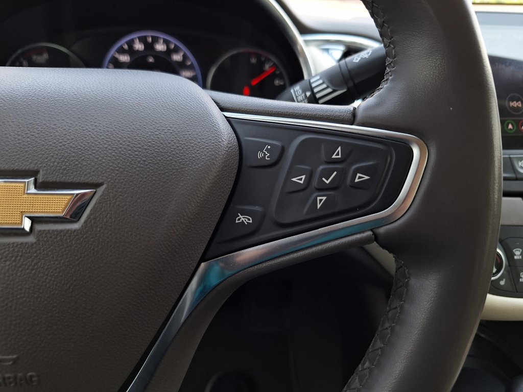 Used 2024 Chevrolet Malibu LT FWD image 17