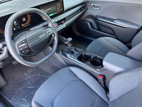 New 2026 Kia K4 FWD image 11
