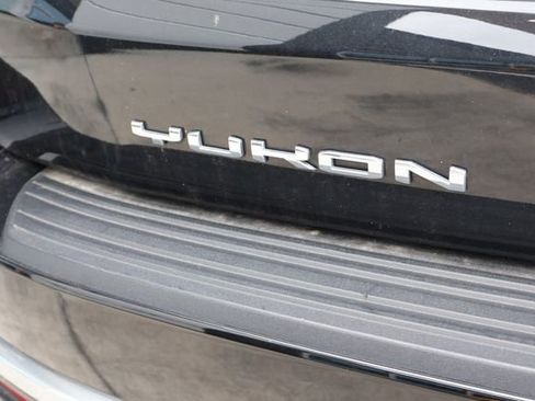 Used 2024 GMC Yukon Denali w/ Advanced Technology Package AWD/4WD image 8