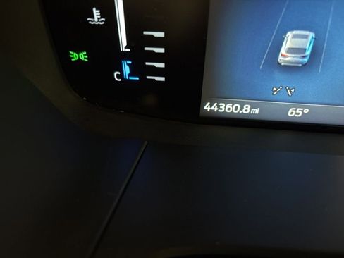 Used 2024 Ford Escape ST-Line image 29