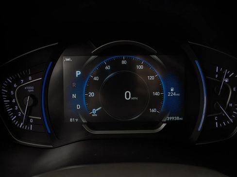 Used 2019 Hyundai Santa Fe SEL FWD image 32