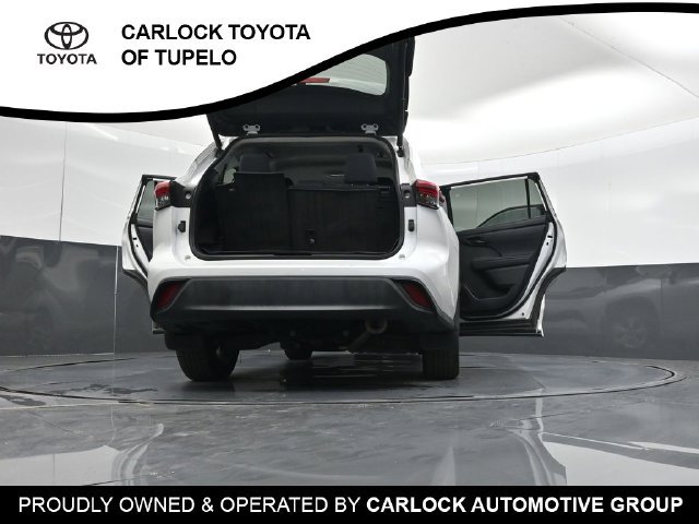Used 2023 Toyota Highlander LE AWD/4WD image 70