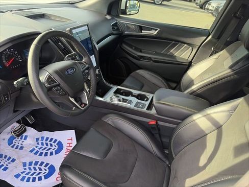Used 2024 Ford Edge ST w/ Equipment Group 401A AWD/4WD image 16