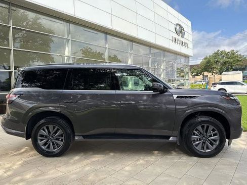Certified 2026 INFINITI QX80 Pure AWD/4WD image 4