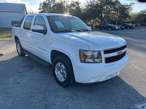 Used 2007 Chevrolet Avalanche LT w/ LT Preferred Equipment Group image 45