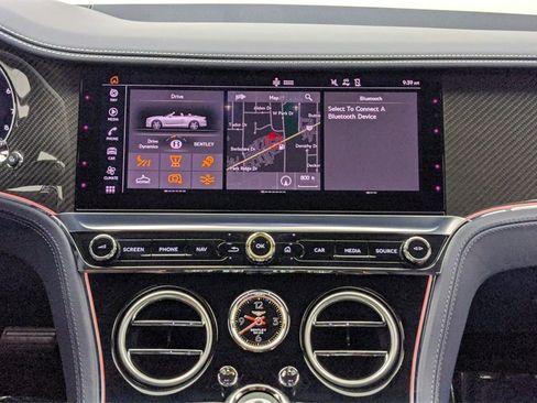 New 2024 Bentley Continental GT V8 image 18