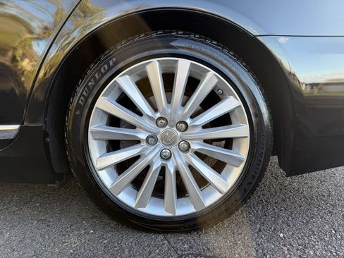 Used 2014 Lexus LS 460 image 37