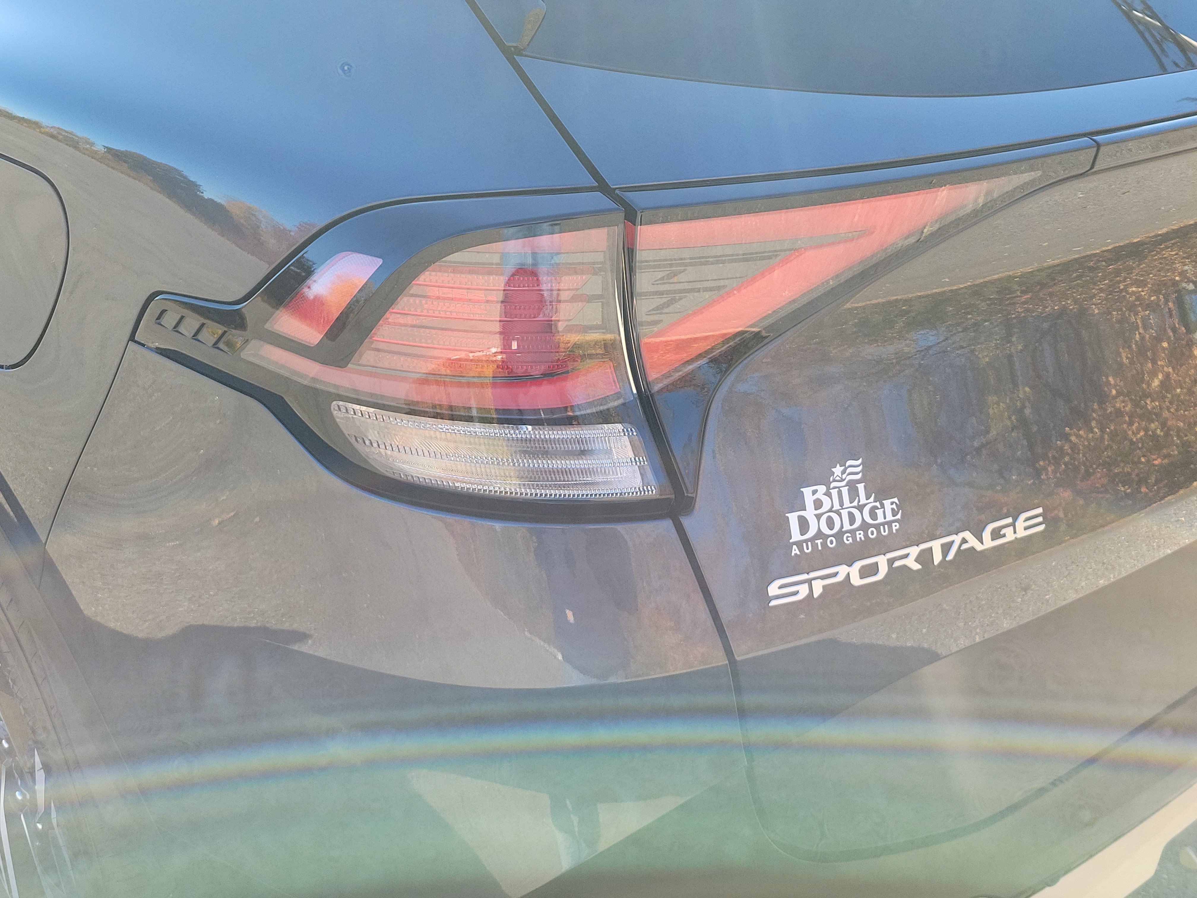 Used 2024 Kia Sportage LX AWD/4WD image 11