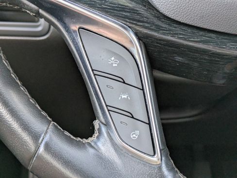 Certified 2023 Cadillac XT5 Premium Luxury w/ LPO, Floor Liner Package image 25