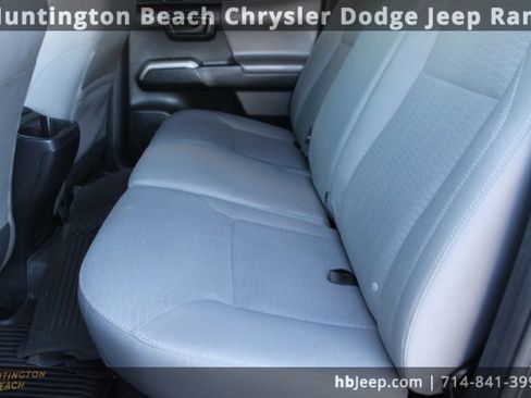 Used 2017 Toyota Tacoma SR5 image 37