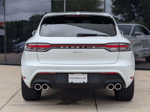 Used 2025 Porsche Macan image 10