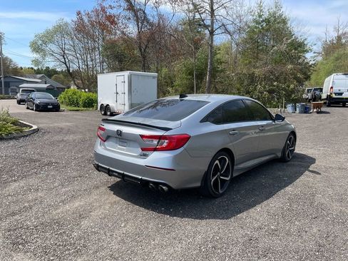 Used 2022 Honda Accord Sport image 5