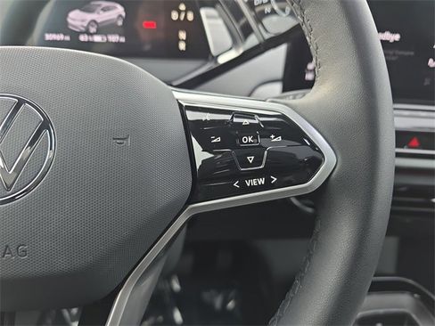 Used 2023 Volkswagen ID.4 Pro S image 21