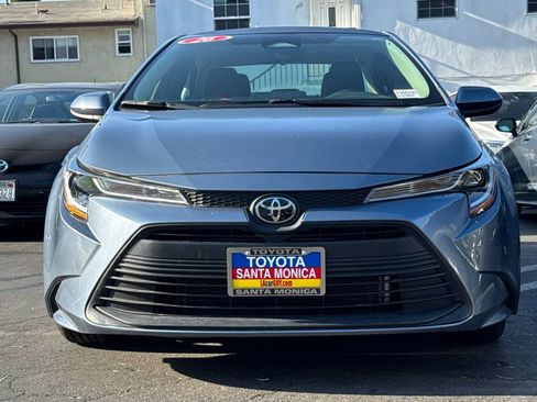 Used 2026 Toyota Corolla LE w/ LE Premium Package FWD image 3