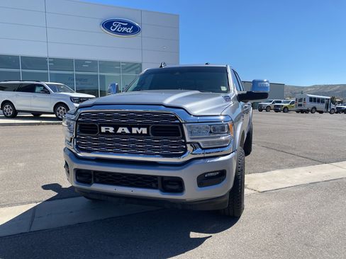 Used 2023 RAM 2500 Limited image 14