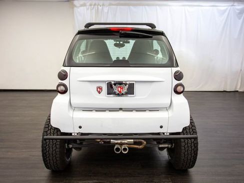 Used 2013 smart fortwo Coupe image 14