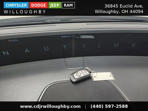 Used 2024 Lincoln Nautilus Reserve w/ Equipment Group 202A AWD/4WD image 45