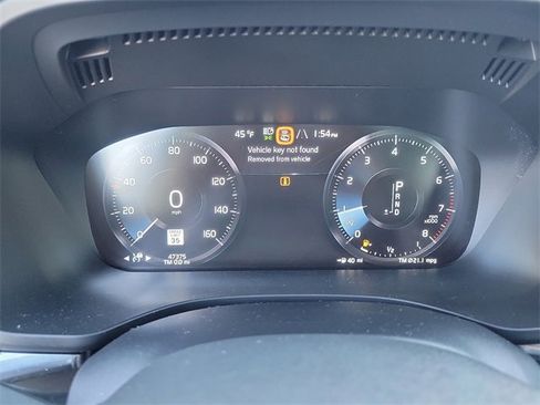 Used 2021 Volvo XC60 T5 Momentum w/ Advanced Package image 20