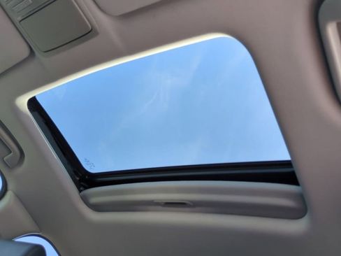 Used 2021 Honda CR-V Touring image 21