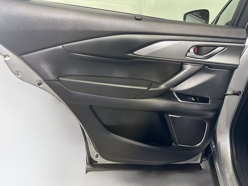 Used 2019 MAZDA CX-9 Touring w/ Touring Premium Package image 27