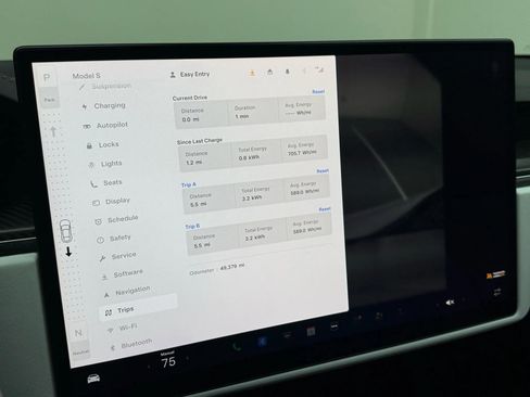 Used 2022 Tesla Model S Plaid image 24