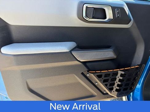 Used 2022 Ford Bronco Badlands image 21