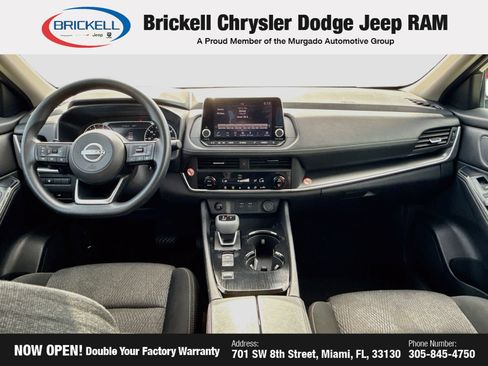 Used 2024 Nissan Rogue SV FWD image 16