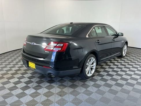 Used 2013 Ford Taurus SEL FWD image 4