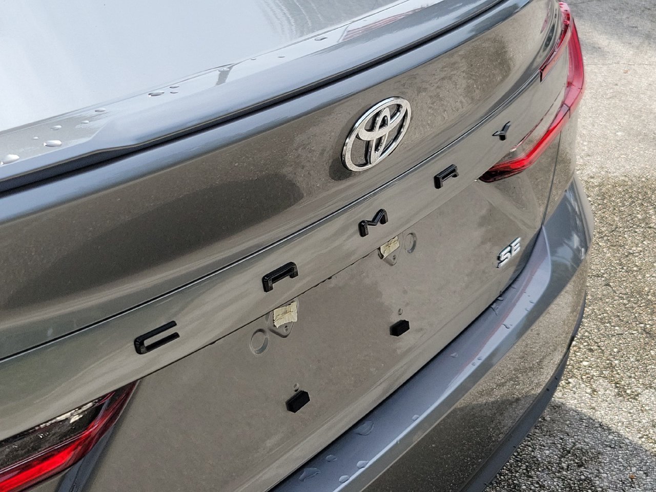 Used 2026 Toyota Camry SE FWD image 6