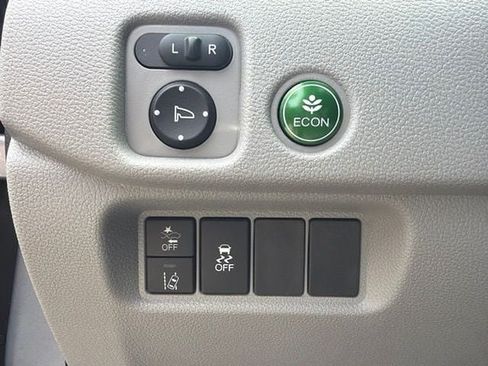 Used 2022 Honda Pilot Special Edition image 8