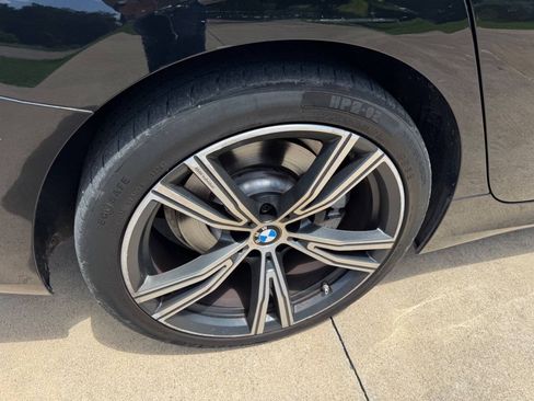Used 2020 BMW 330i Sedan w/ Convenience Package RWD image 16